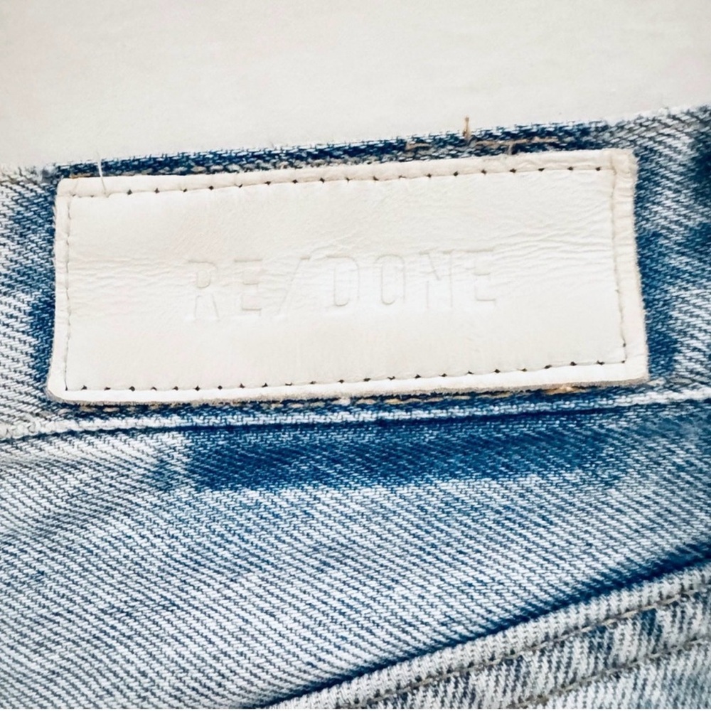 RE/DONE 90s High Rise Distressed Straight Leg Jeans Breezy Indigo Size 23 - Picture 7 of 10